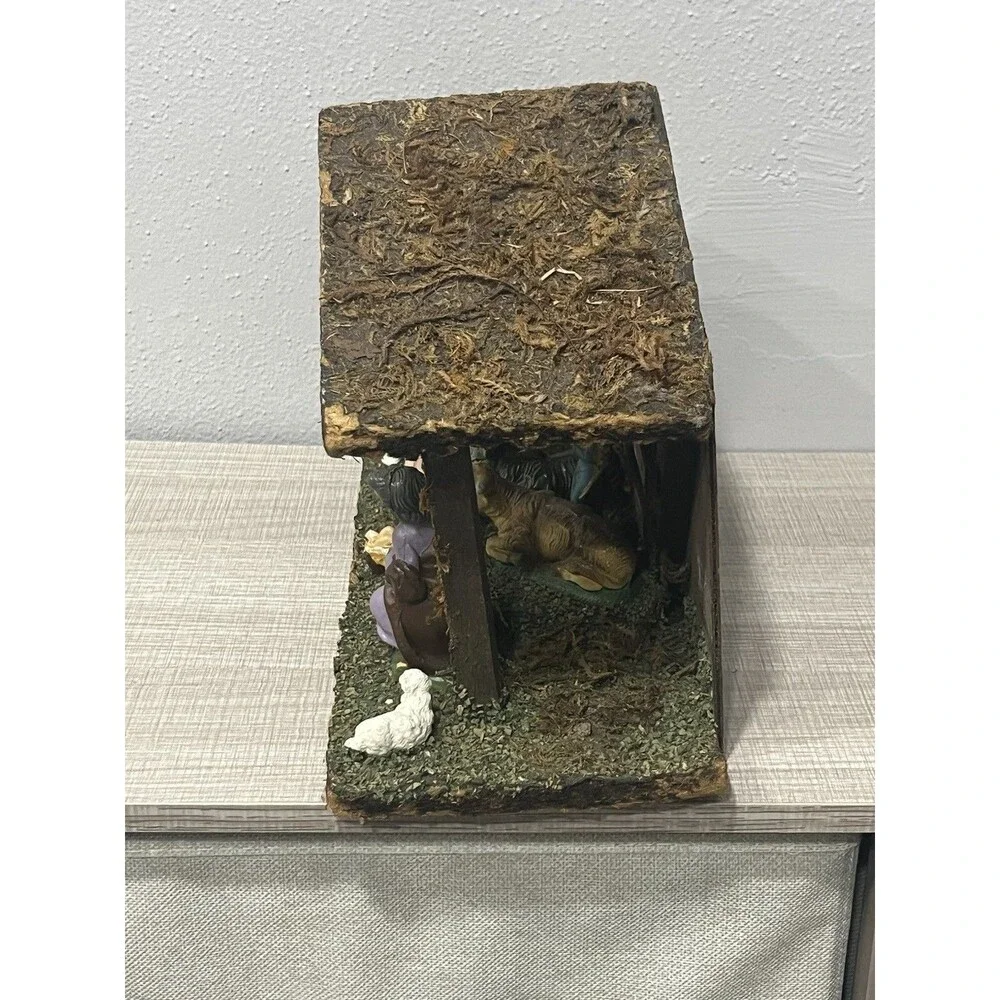 Vintage Nativity Set Wooden Manger Creche Stable Moss Roof Made in Italy